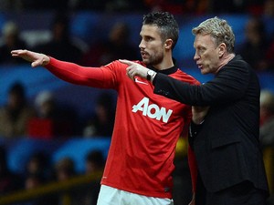 ข่าวแมนยู - มอยส์ให้เหตุผลที่ไม่ส่ง RvP เป็นตัวจริง