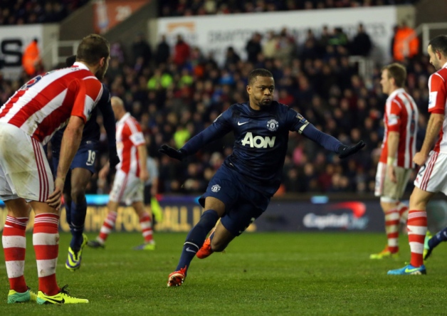 ข่าวแมนยู - เอวร่ายกเครดิตเกมทุบหม้อให้"จารย์ยัง"