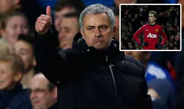 ข่าวแมนยู - "เฮียมู"ยกยานาซายเป็นแข้งมหัศจรรย์แห่งทัพผี