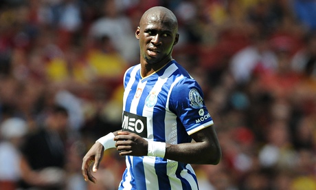 ข่าวแมนยู - มอยส์สนดึงม็องกาล่าเสริมแกร่งซัมเมอร์นี้